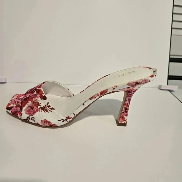 Guess Floral Print Open-Toe Heels - Picture 9 of 13